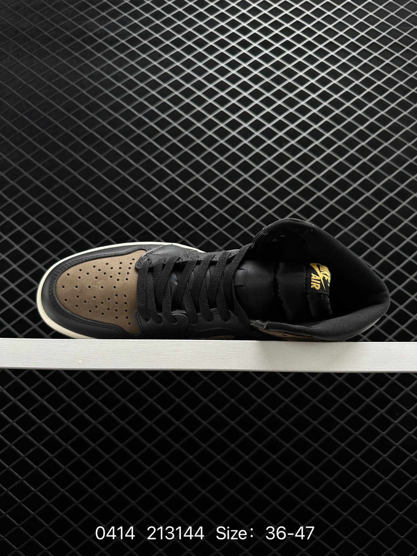 Air Jordan 1 High OG “Palomino”